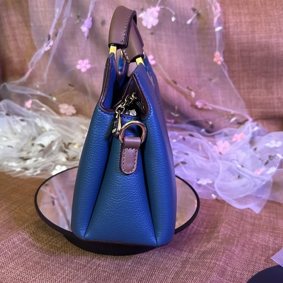 NWT Vegan Blue/Brown Crossbody. So amazingly soft. - Picture 6 of 11